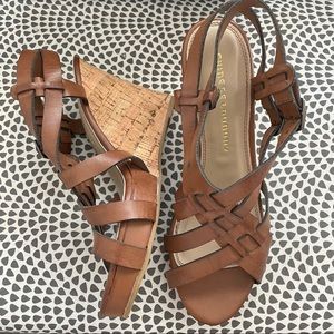 Chinese Laundry leather straps w wedge heel